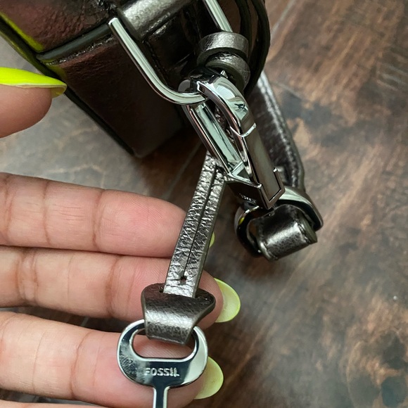 Fossil crossbody! - Picture 6 of 9